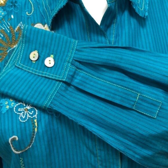 Chico’s button down embroidered collared silk blouse - Picture 8 of 11